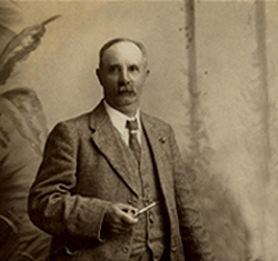 file://C:\Users\Charles\Desktop\FAMILY TREE\WEBPAGE\webphotos\6.48.jpg